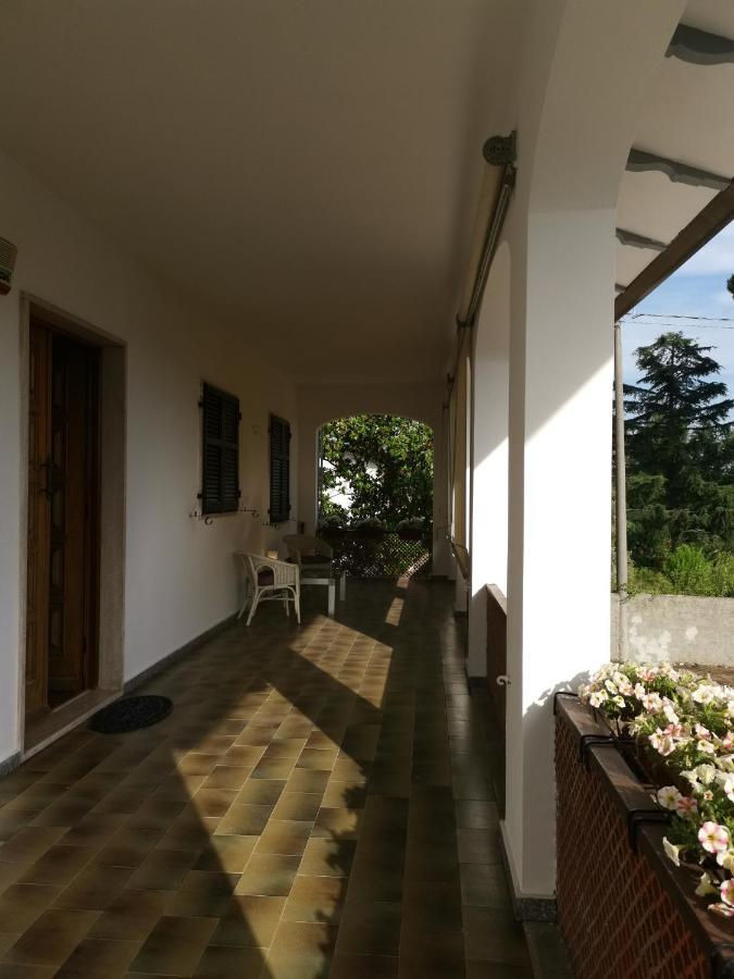 Villa Flora Affittacamere Luni Exterior foto